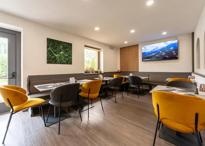 Kyrr Smart Mountain Retreat