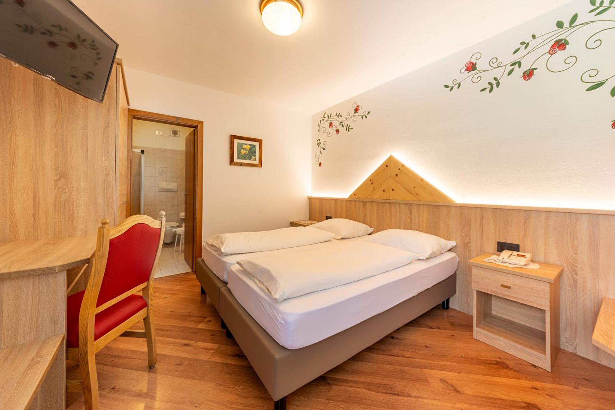 Hotel Kyrr Smart Mountain Retreat Moena