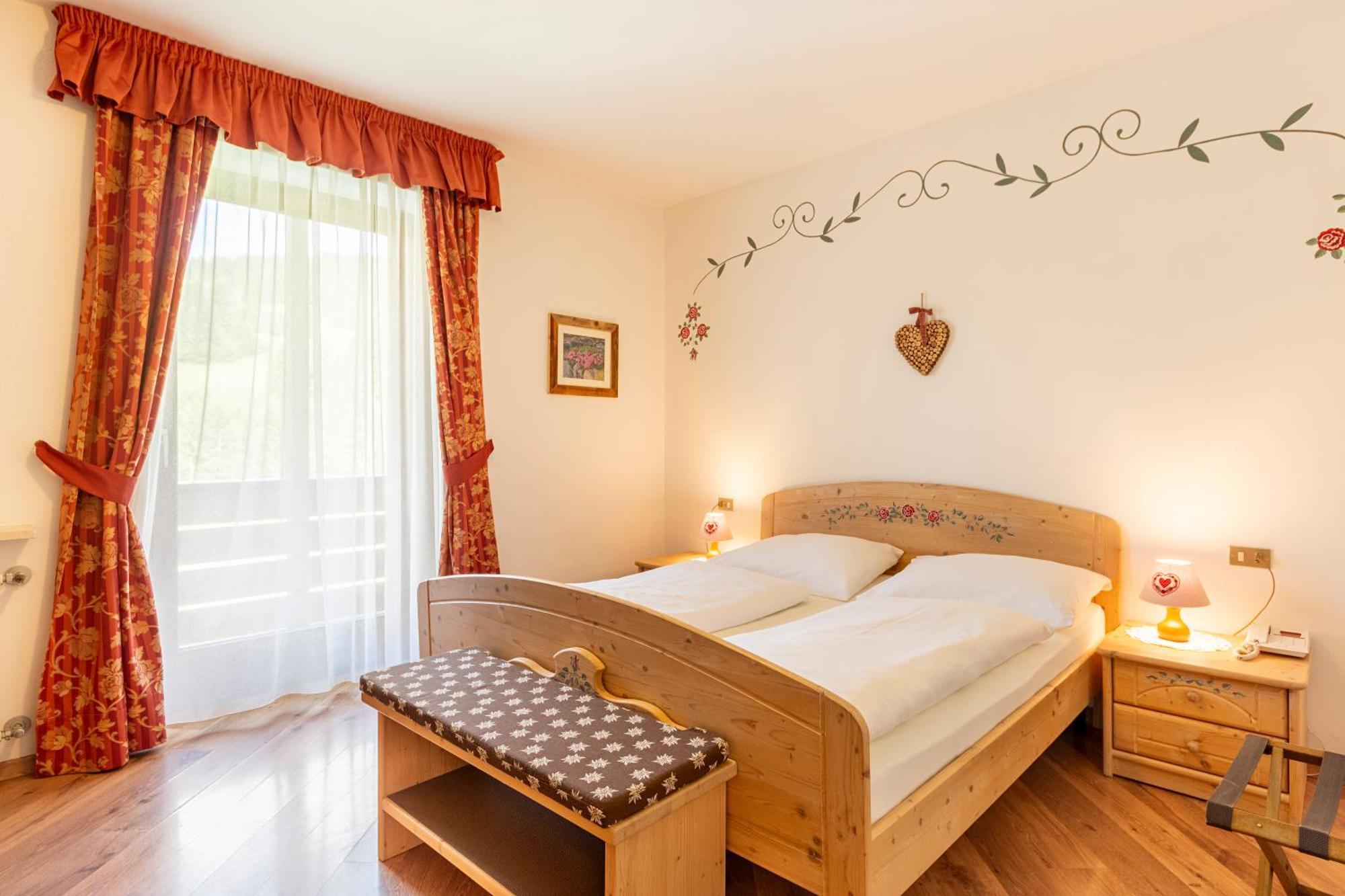 Kyrr Smart Mountain Retreat 3* Moena