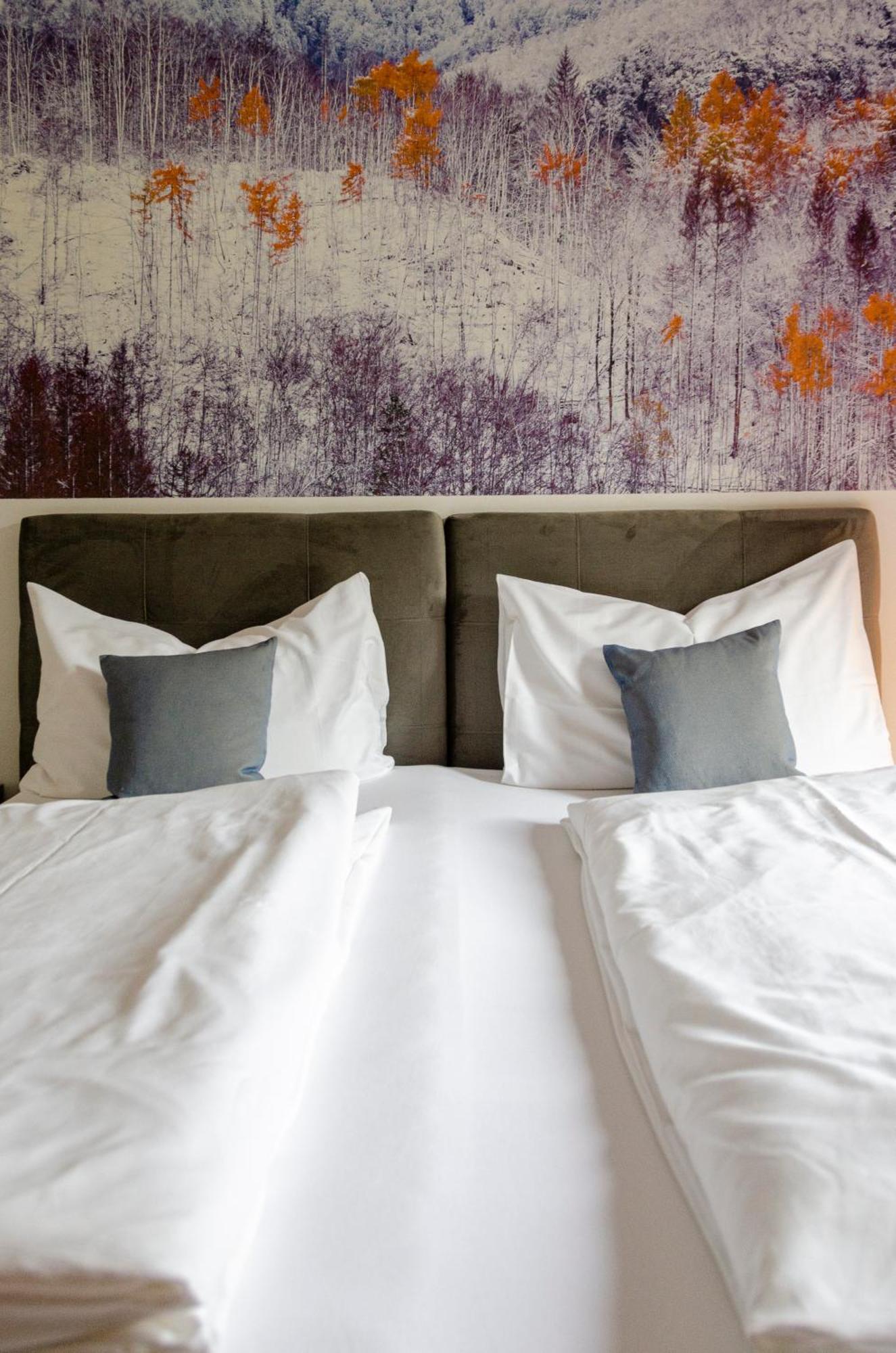 Hotel Kyrr Smart Mountain Retreat