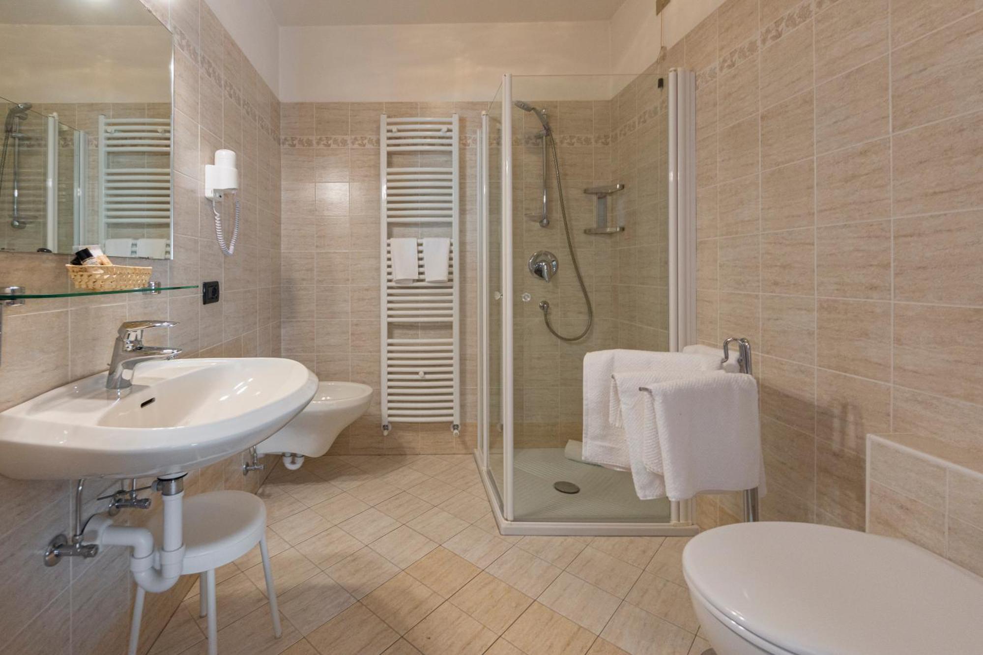 Kyrr Smart Mountain Retreat Hotel