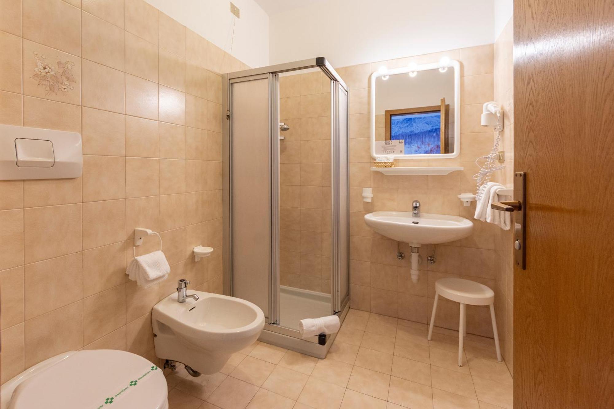 Hotel Kyrr Smart Mountain Retreat Moena
